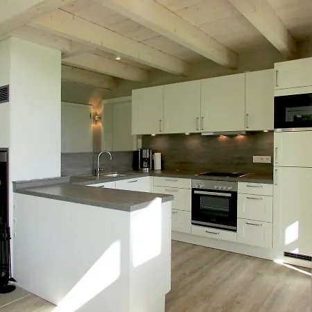 Haus Linde Holiday home *